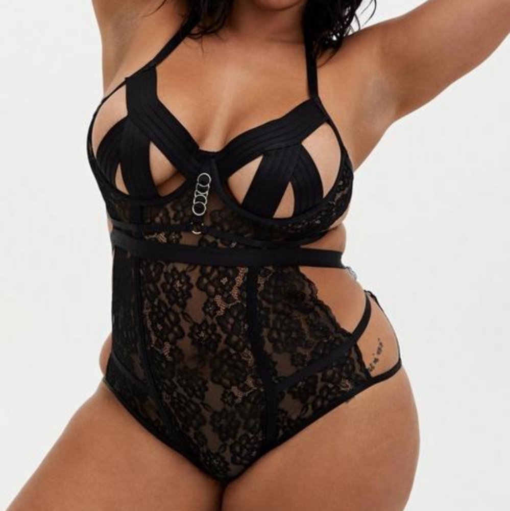 6x NWT Cage Underwire Bodysuit
